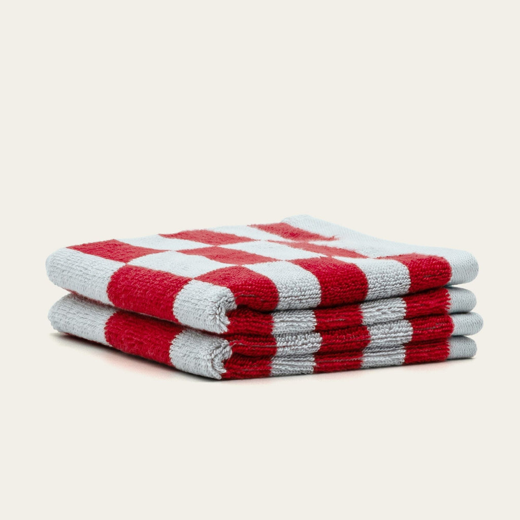 Soft Pietra Australian cotton towels by Italic, showcasing plush, textured towel fabric in a neutral color.