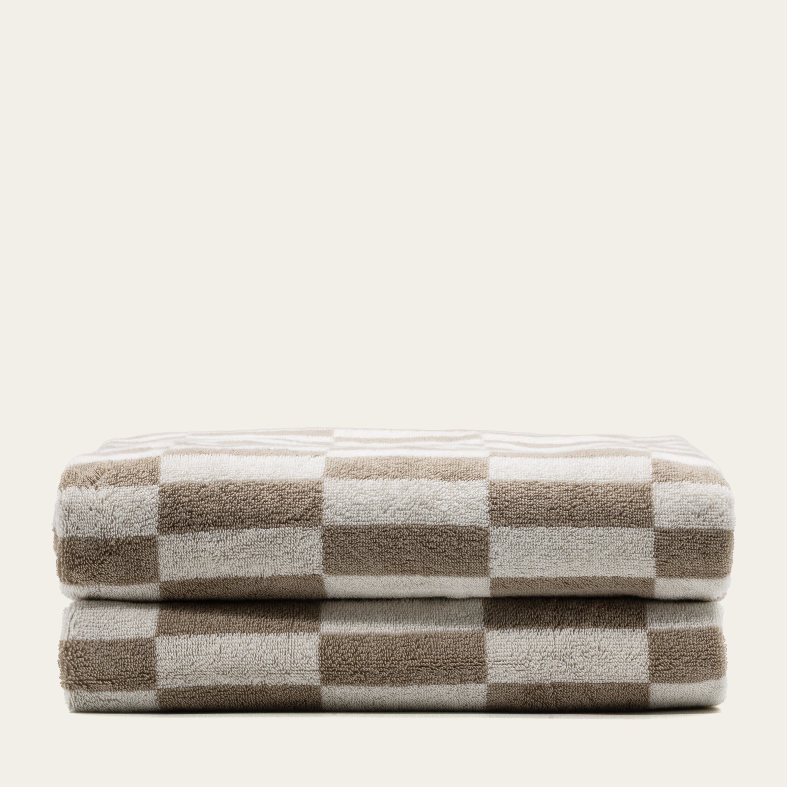 Italic Pietra Australian Cotton Bathsheet with plush, soft texture and thick absorbent design for luxurious bath comfort