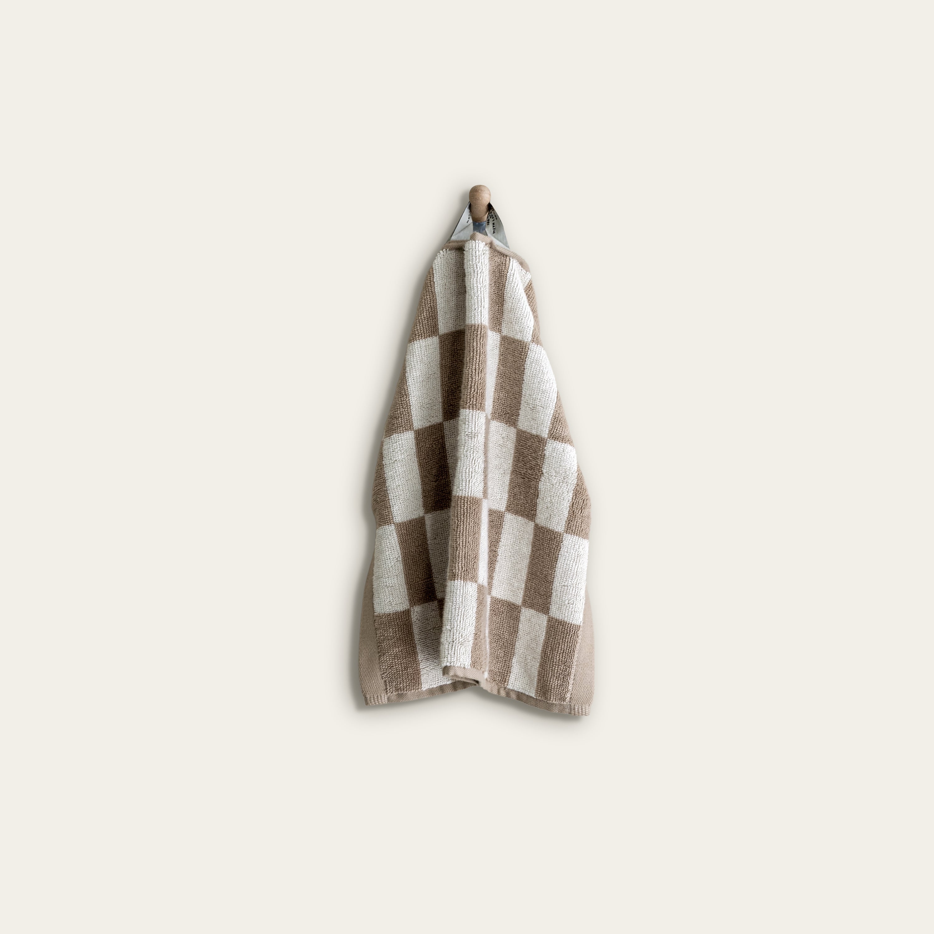 Soft Pietra Australian Cotton washcloth by Italic, showing plush texture and white color for gentle skincare.