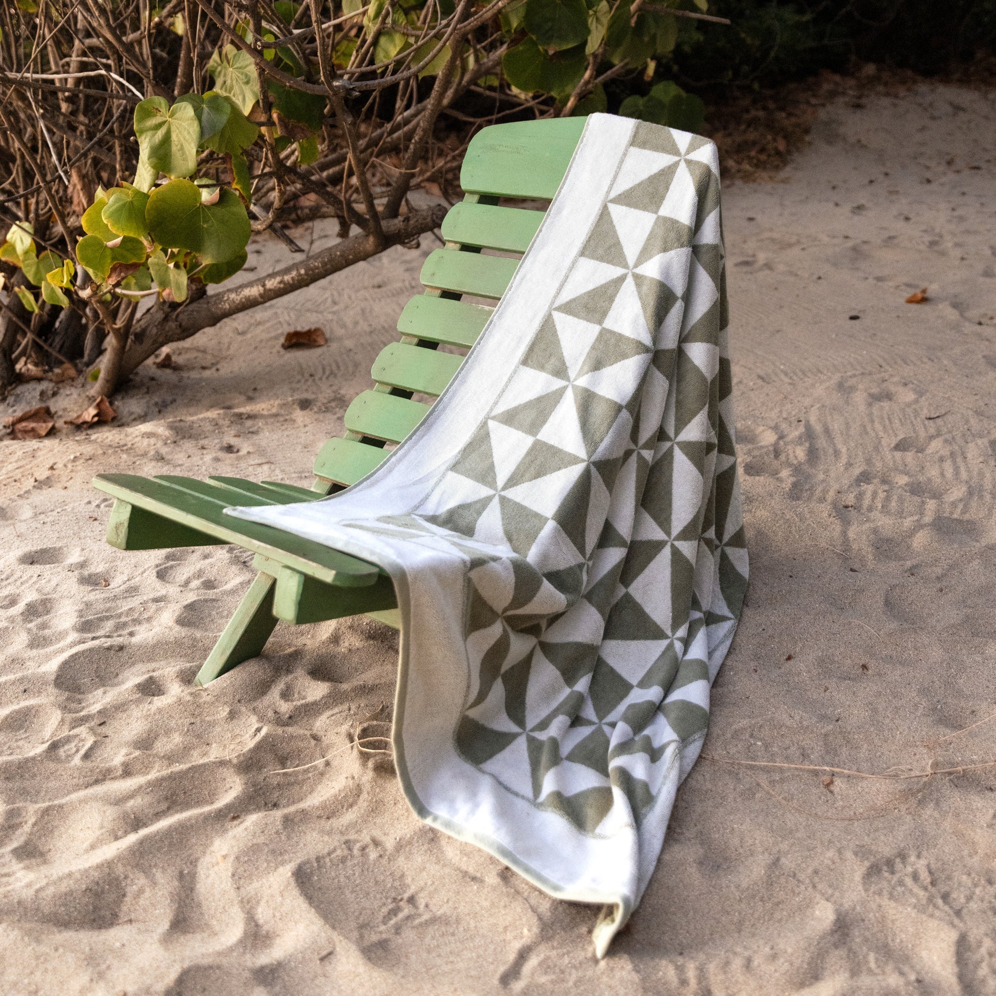 Soft Umbra Australian Cotton Bath Towel by Italic, folded neatly with textured weave, ideal for home bathroom use.